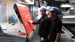 23 CanpacVN's professional employees team checking printing quality